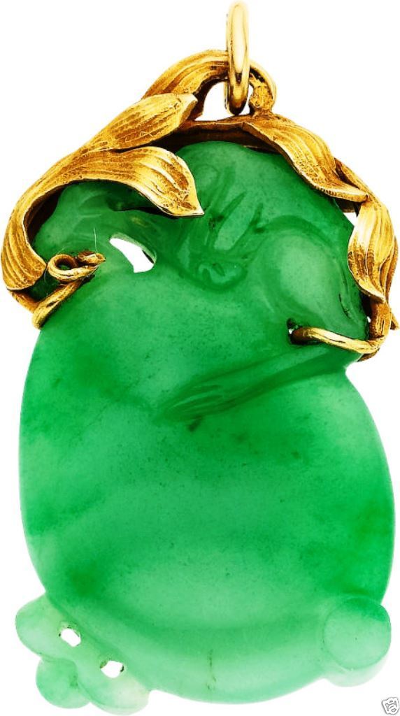 Jewelry033 Estate jadeite jade pendant, secured by a 14K gold fr